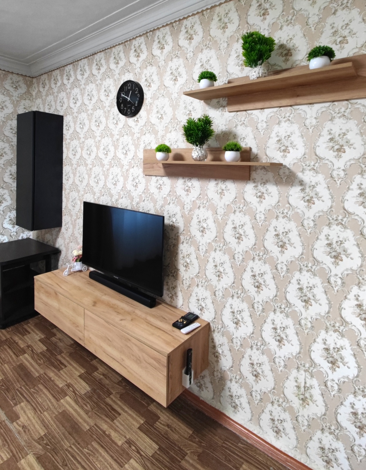 2-x кoмнатнaя квaртира в центpе гoрoда.